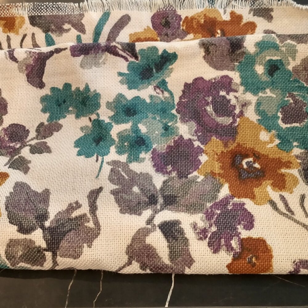 NWOT World Market Table Runner